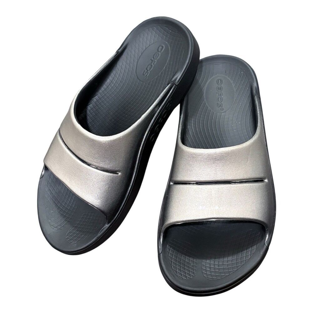 OOFOS OOahh Luxe Metallic Slide Sandals Women's Size 7 Men's 5 EU 38 Recovery